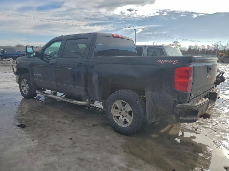 Photo 2 from auction – 2015 CHEVROLET SILVERADO with VIN 3GCUKREC1FG441417