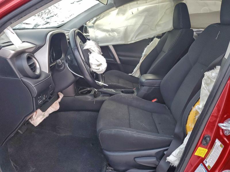 Photo 7 from auction – 2017 TOYOTA RAV4 XLE with VIN JTMRFREV3HJ119178