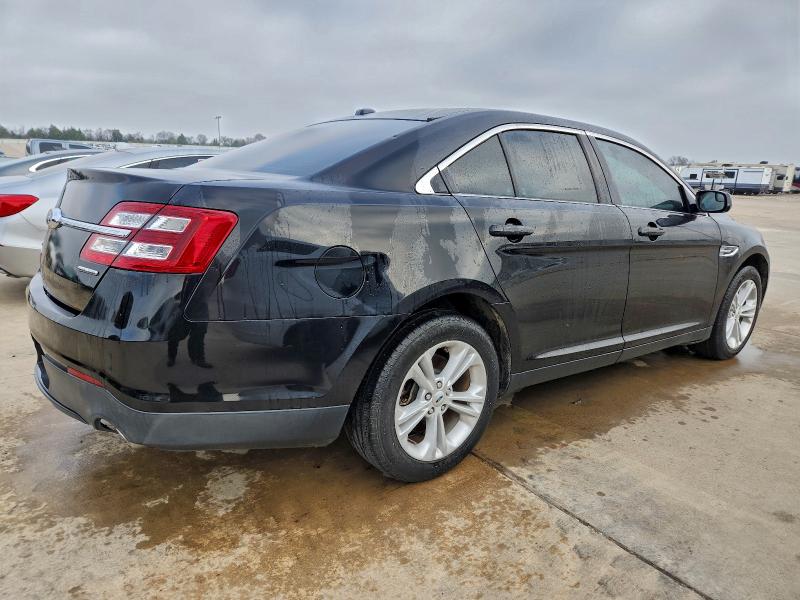 Photo 3 from auction – 2017 FORD TAURUS SE with VIN 1FAHP2D81HG146345
