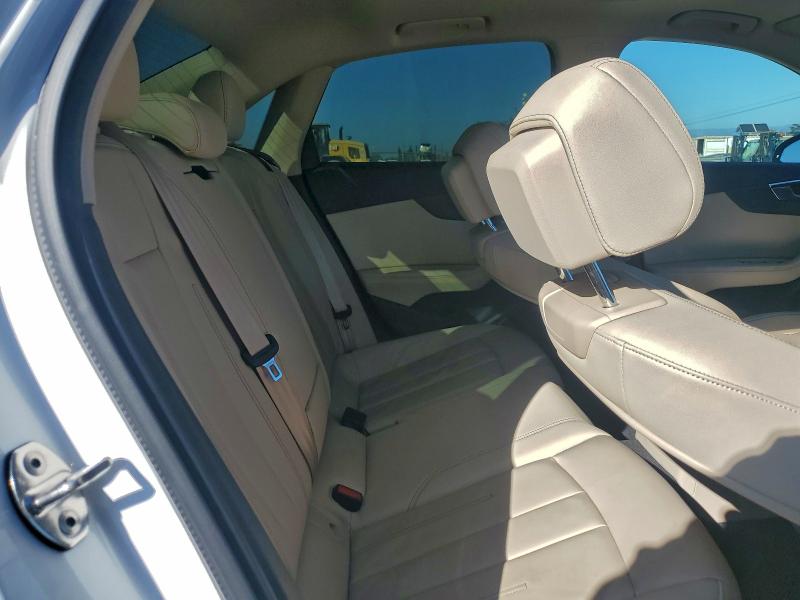 Photo 10 from auction – 2021 AUDI A4 PREMIUM with VIN WAUBBAF43MA008867