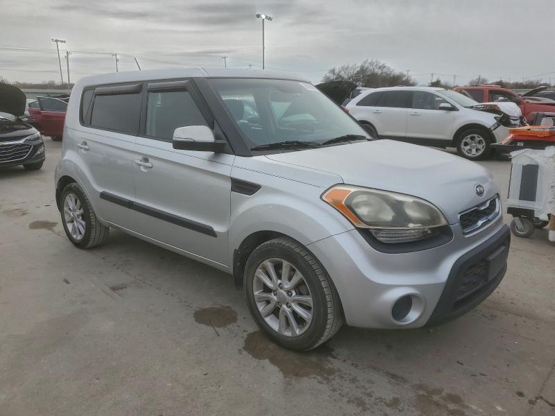 Снимка 4 от търг – 2012 KIA SOUL + с VIN KNDJT2A66C7478185