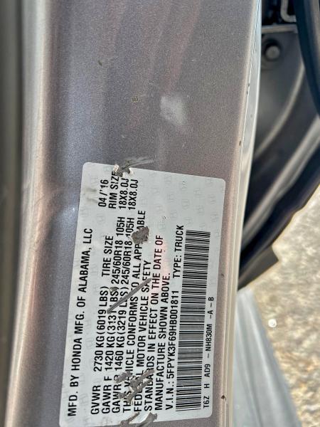 Photo 10 from auction – 2017 HONDA RIDGELINE with VIN 5FPYK3F69HB001811