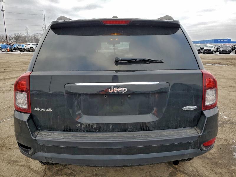 Photo 6 from auction – 2015 JEEP COMPASS LA with VIN 1C4NJDEB1FD129550