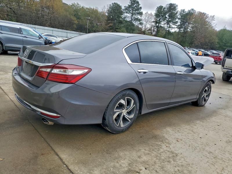 Photo 3 from auction – 2016 HONDA ACCORD with VIN 1HGCR2F30GA184569