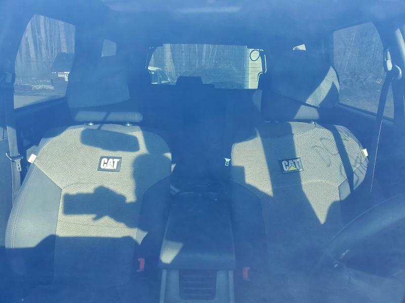 Photo 10 from auction – 2010 FORD ESCAPE XLT with VIN 1FMCU0D70AKA01613