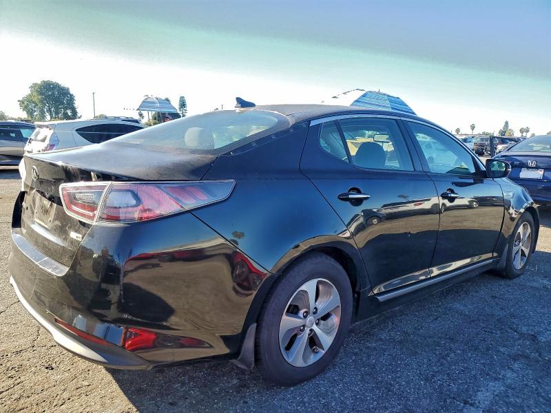 Photo 3 from auction – 2014 KIA OPTIMA with VIN KNAGM4AD5E5069768