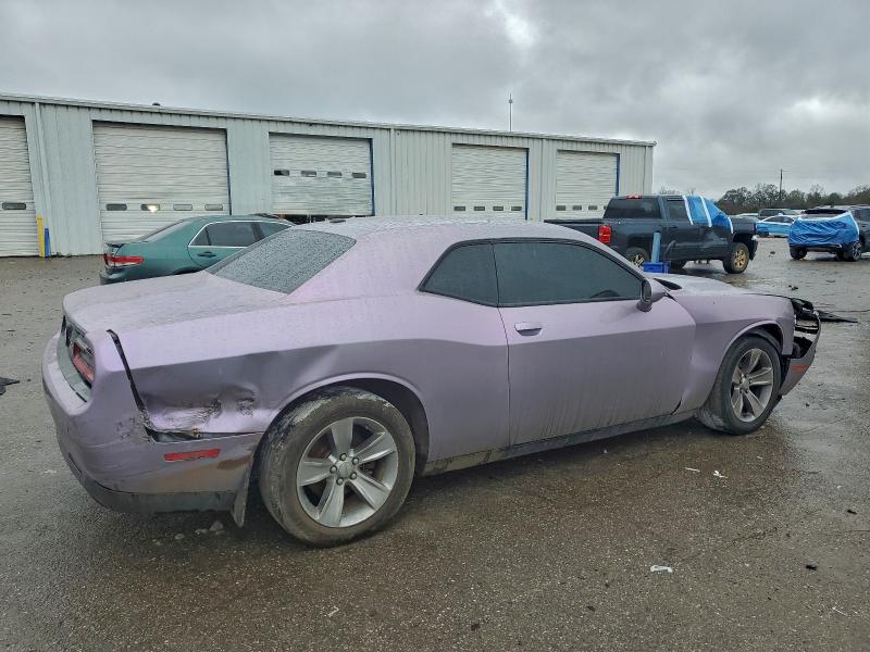 Photo 3 from auction – 2016 DODGE CHALLENGER with VIN 2C3CDZAG3GH221359