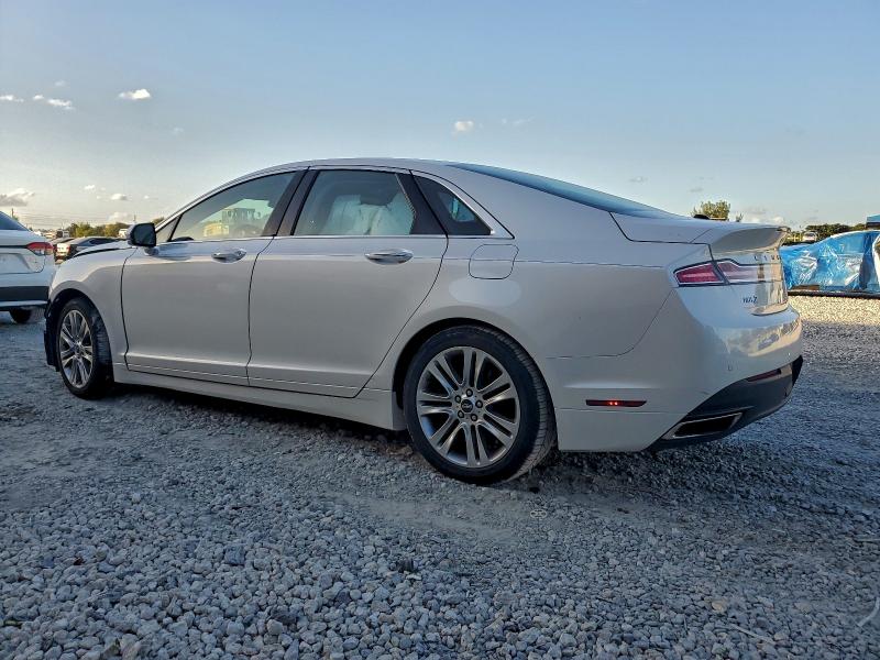 Photo 2 from auction – 2014 LINCOLN MKZ with VIN 3LN6L2J94ER832938