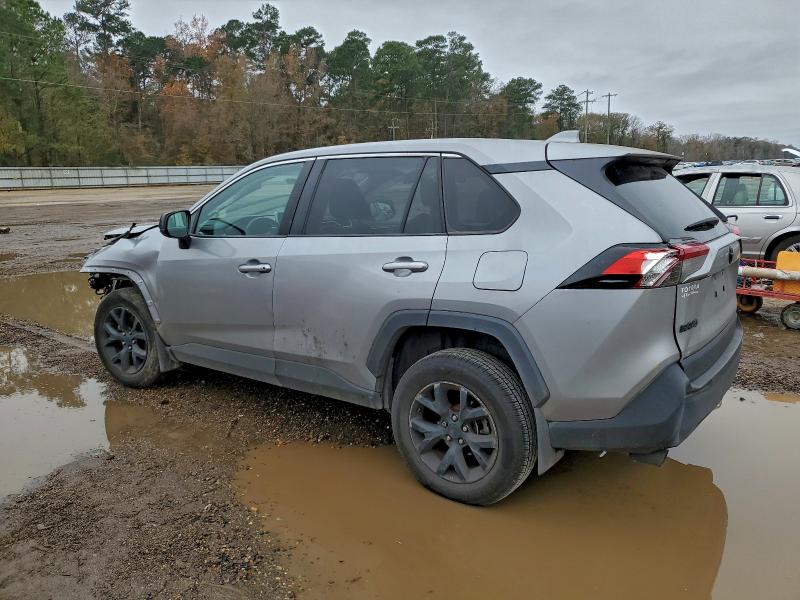 Photo 2 from auction – 2023 TOYOTA RAV4 LE with VIN 2T3H1RFV7PW264569