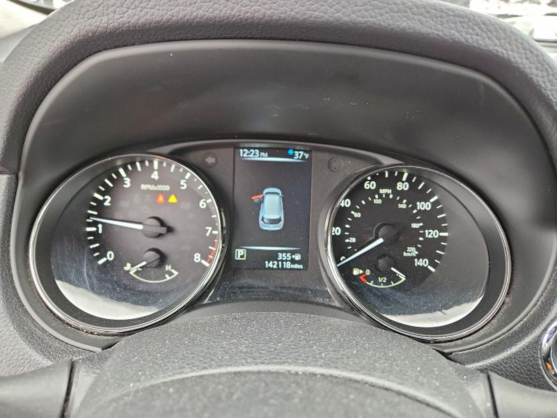 Photo 9 from auction – 2017 NISSAN ROGUE S with VIN KNMAT2MV8HP506157