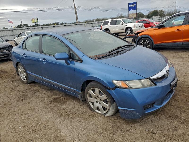 Photo 4 from auction – 2011 HONDA CIVIC LX with VIN 19XFA1F55BE045509