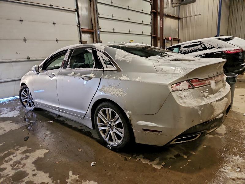 Photo 2 from auction – 2016 LINCOLN MKZ with VIN 3LN6L2G95GR601735