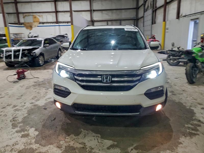 Photo 5 from auction – 2017 HONDA PILOT ELIT with VIN 5FNYF6H09HB003341