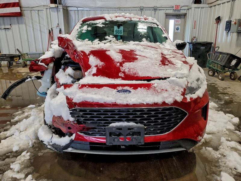 Photo 5 from auction – 2022 FORD ESCAPE SE with VIN 1FMCU9G69NUC03688