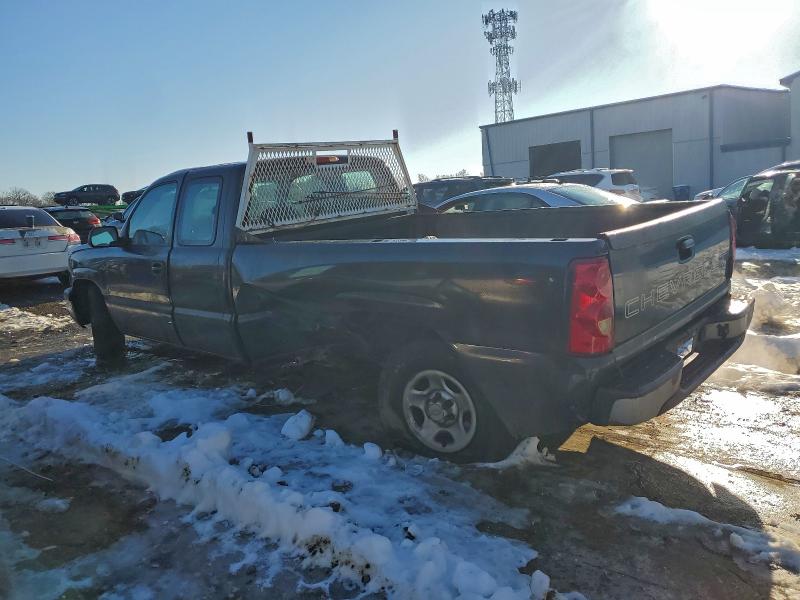 Photo 2 from auction – 2004 CHEVROLET SILVERADO with VIN 1GCEC19V94E371359