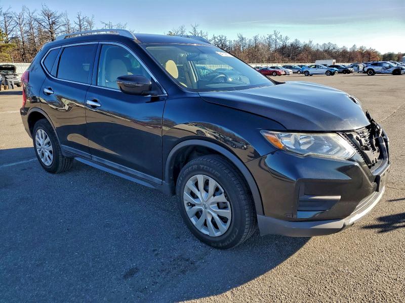Photo 4 from auction – 2017 NISSAN ROGUE SV with VIN 5N1AT2MV7HC823656