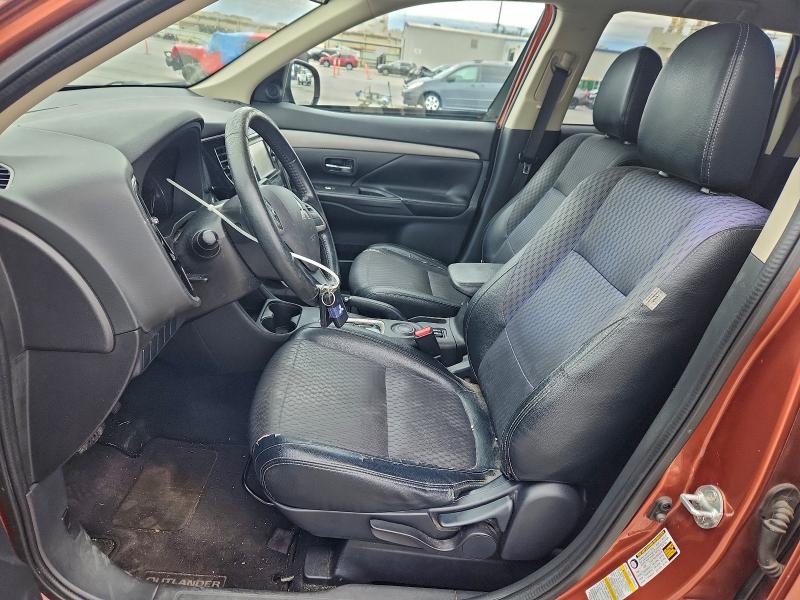 Photo 7 from auction – 2015 MITSUBISHI OUTLANDER with VIN JA4AD3A35FZ006930