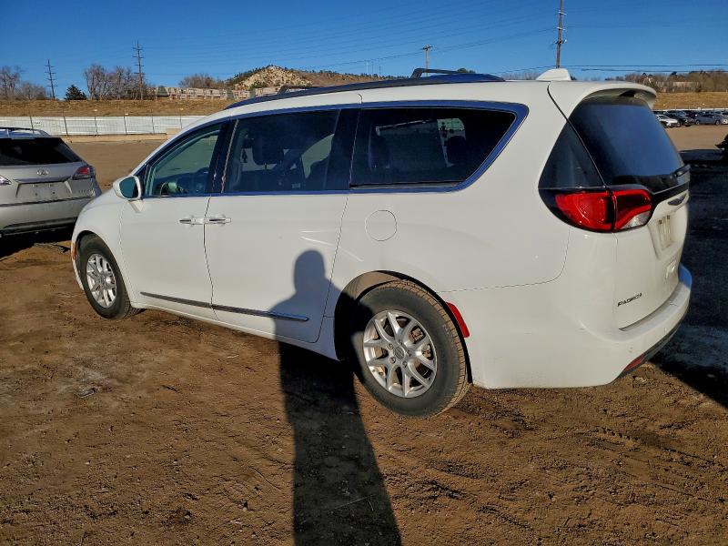 Photo 2 from auction – 2020 CHRYSLER PACIFICA T with VIN 2C4RC1BG1LR112430