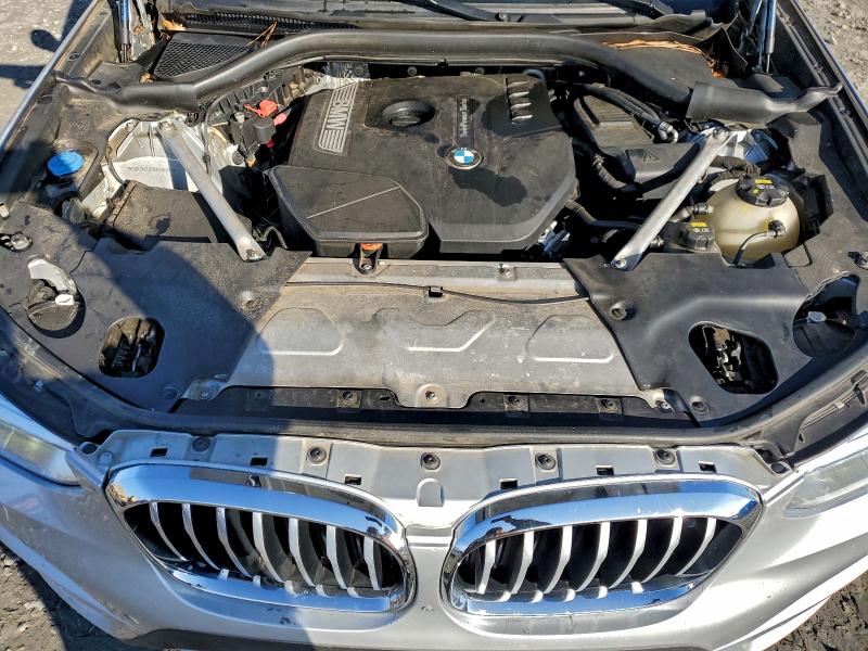 Photo 12 from auction – 2019 BMW X3 SDRIVE3 with VIN 5UXTR7C56KLF36117