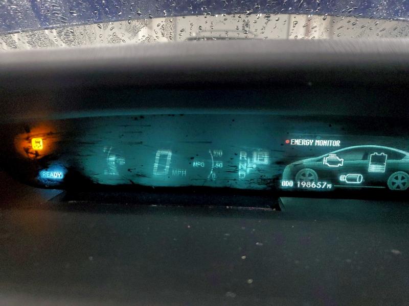 Photo 9 from auction – 2014 TOYOTA PRIUS with VIN JTDKN3DU1E0385617