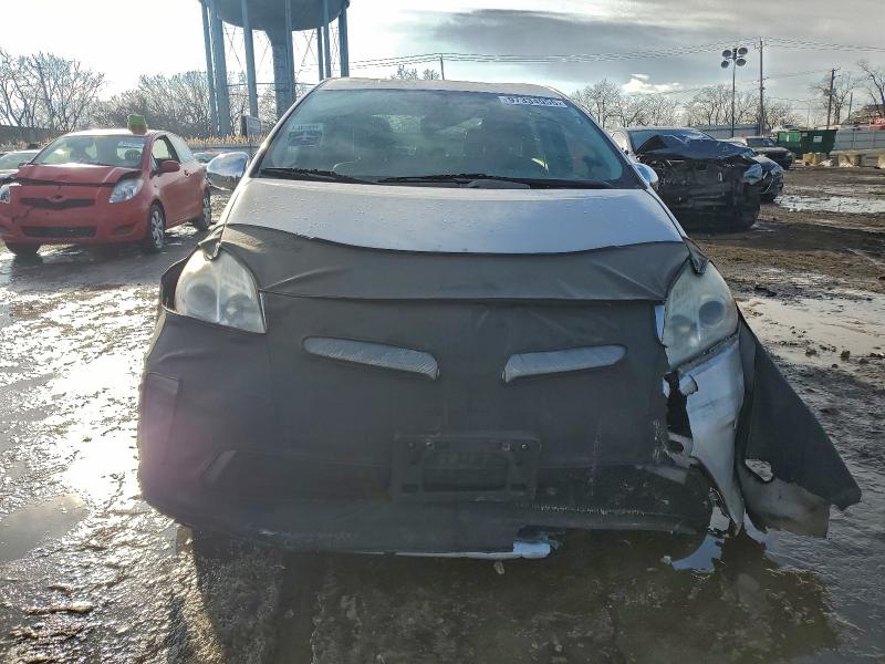 Photo 5 from auction – 2013 TOYOTA PRIUS with VIN JTDKN3DU1D1684503