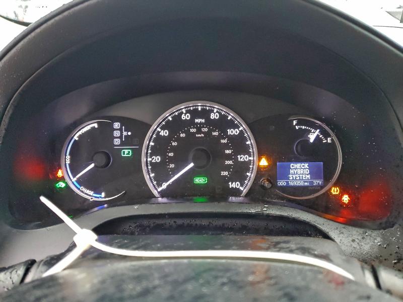 Photo 9 from auction – 2012 LEXUS CT 200 with VIN JTHKD5BHXC2050070