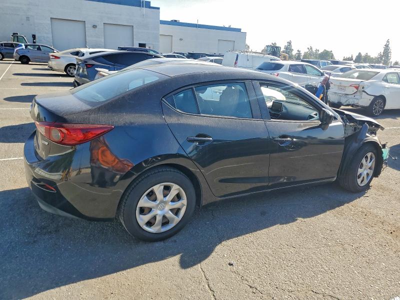 Photo 3 from auction – 2016 MAZDA 3 SPORT with VIN 3MZBM1T71GM327006