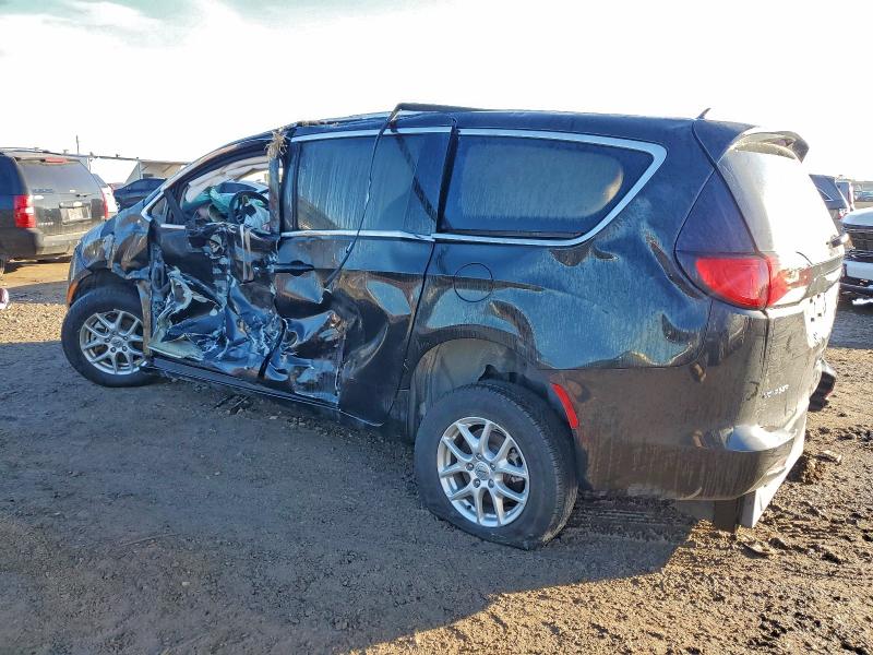 Photo 2 from auction – 2022 CHRYSLER VOYAGER with VIN 2C4RC1CG2NR163050