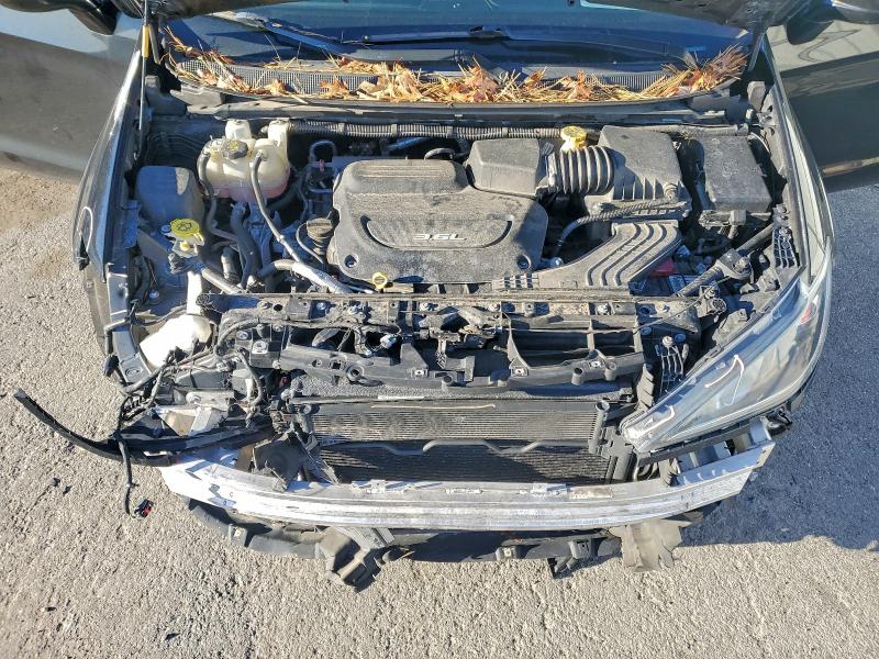 Photo 12 from auction – 2018 CHRYSLER PACIFICA T with VIN 2C4RC1FG5JR155353