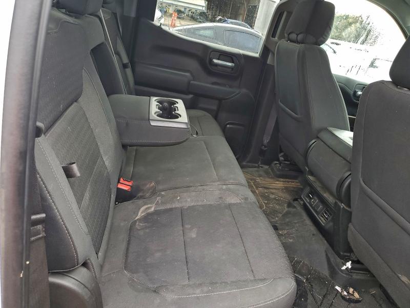 Photo 10 from auction – 2022 CHEVROLET SILVERADO with VIN 1GCPWCED4NZ116508