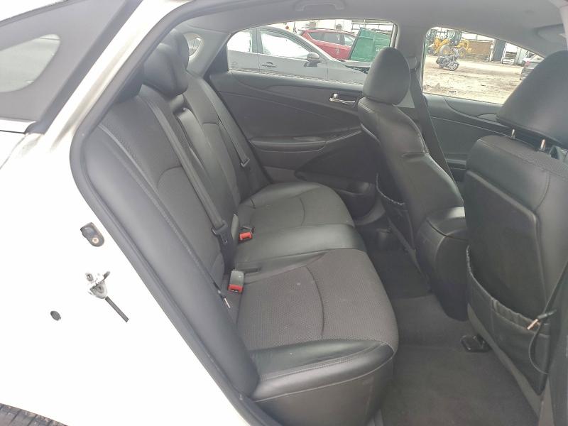 Photo 10 from auction – 2011 HYUNDAI SONATA SE with VIN 5NPEC4AB8BH183237