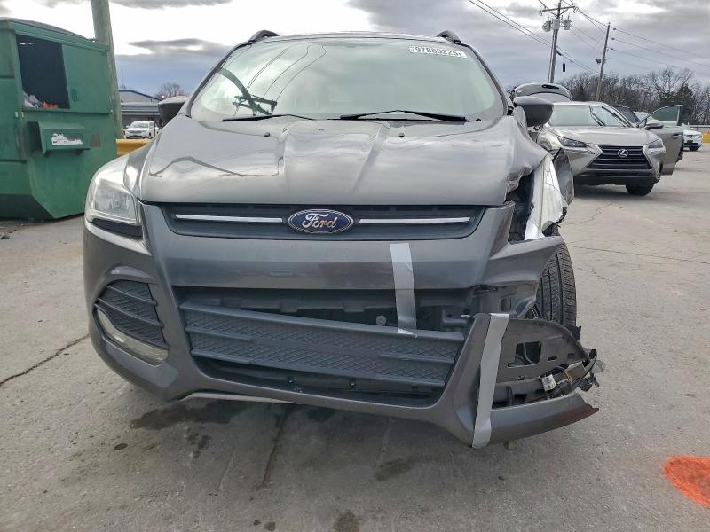 Photo 5 from auction – 2016 FORD ESCAPE SE with VIN 1FMCU0GX6GUB19691