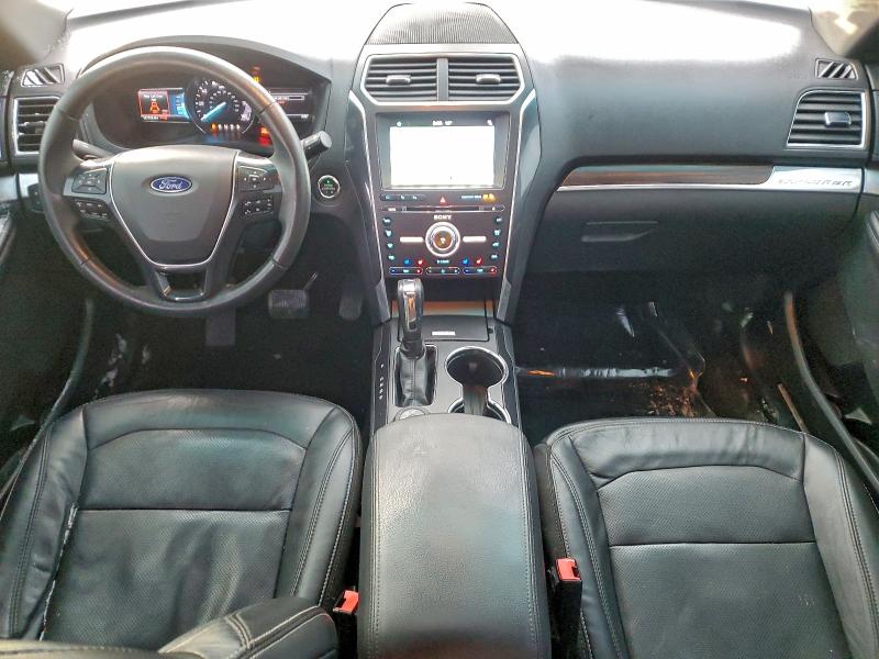 Photo 8 from auction – 2017 FORD EXPLORER L with VIN 1FM5K8FH8HGA20989