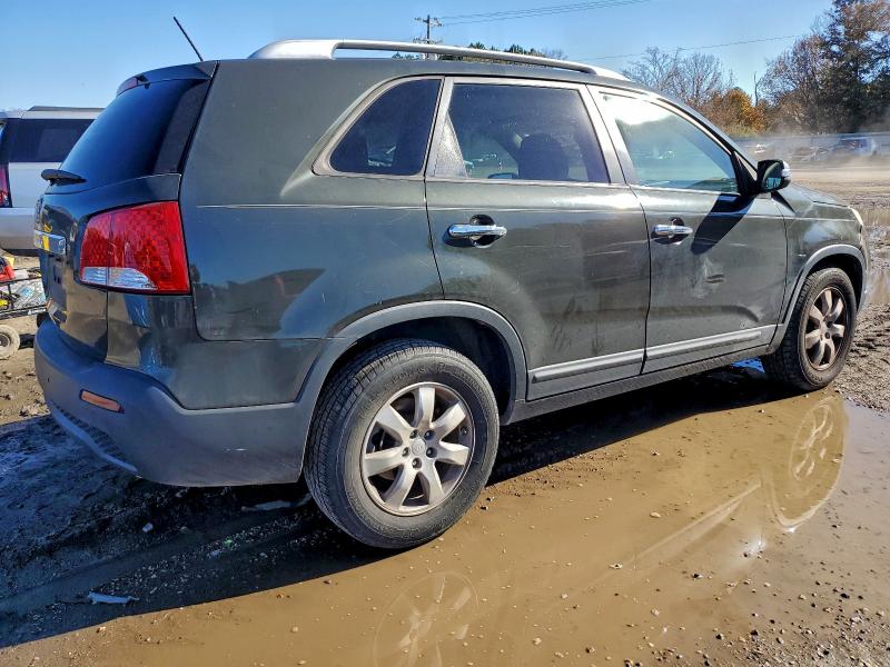 Photo 3 from auction – 2012 KIA SORENTO BA with VIN 5XYKT4A60CG191363