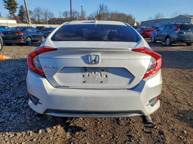 Photo 6 from auction – 2019 HONDA CIVIC EX with VIN 2HGFC1F32KH650991