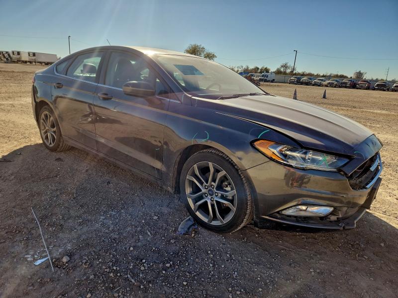 Foto 4 de la subasta – 2017 FORD FUSION con VIN 3FA6P0HD3HR311873