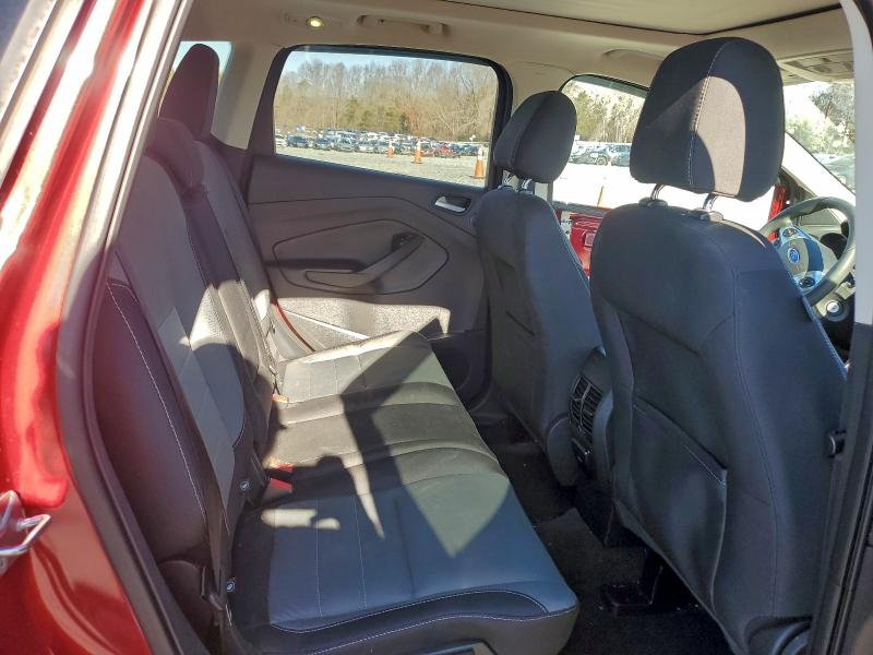 Photo 11 from auction – 2016 FORD ESCAPE SE with VIN 1FMCU9G94GUA48951