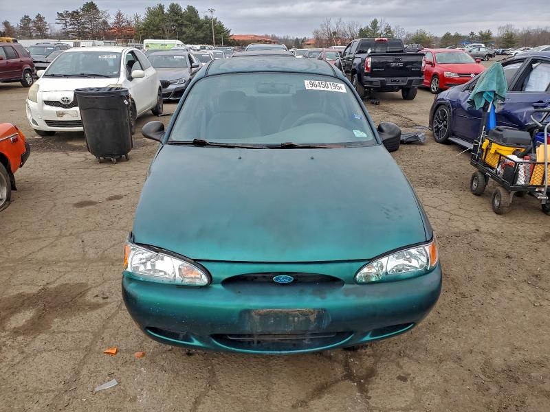 Photo 5 from auction – 1997 FORD ESCORT with VIN 1FALP13PXVW128005