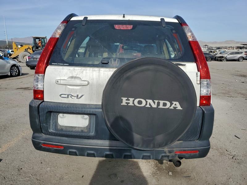 Photo 6 from auction – 2005 HONDA CR-V LX with VIN JHLRD78515C042285