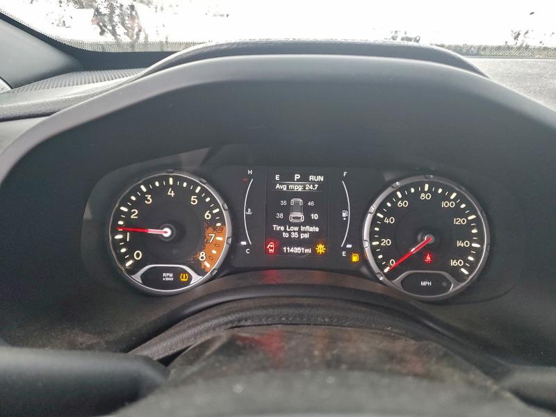 Photo 9 from auction – 2018 JEEP RENEGADE with VIN ZACCJBBB8JPH31730