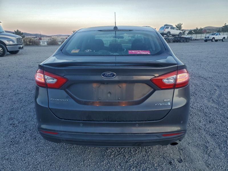 Photo 6 from auction – 2016 FORD FUSION SE with VIN 3FA6P0LU4GR341602