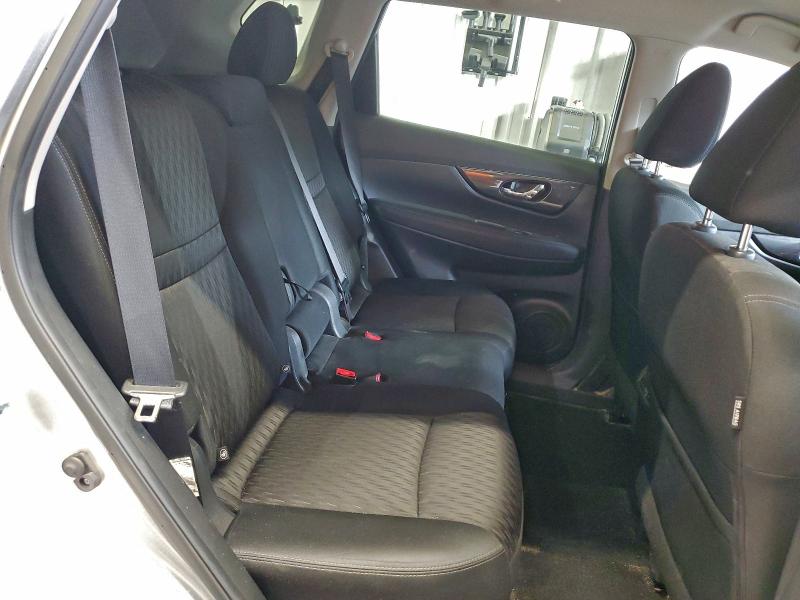 Photo 11 from auction – 2018 NISSAN ROGUE S with VIN KNMAT2MV9JP609609