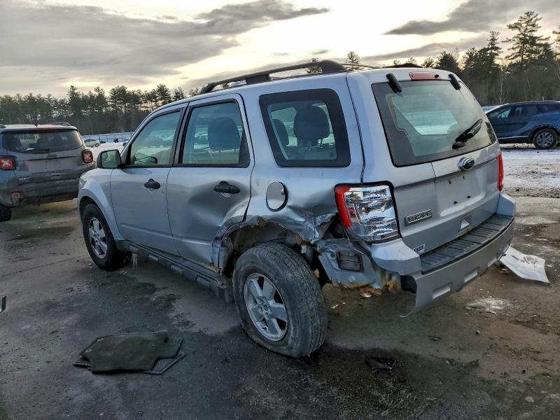Photo 2 from auction – 2011 FORD ESCAPE XLS with VIN 1FMCU9C74BKC61164