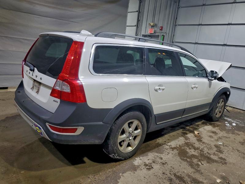 Photo 3 from auction – 2013 VOLVO XC70 3.2 with VIN YV4940BZ1D1164037