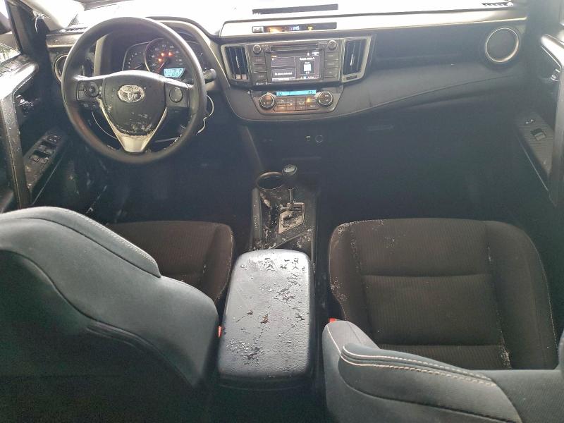 Photo 8 from auction – 2015 TOYOTA RAV4 XLE with VIN JTMRFREVXFD124924