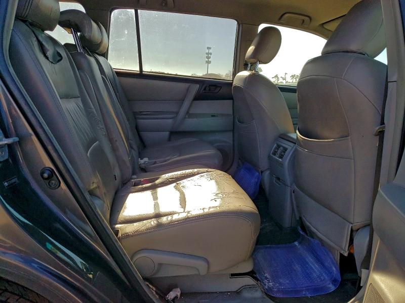 Photo 11 from auction – 2008 TOYOTA HIGHLANDER with VIN JTEDS41A282007201