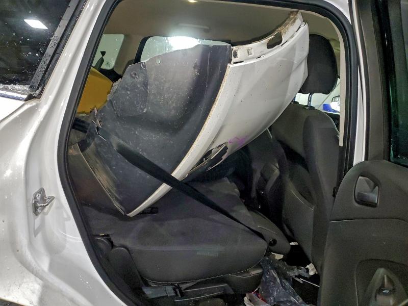 Photo 10 from auction – 2016 FORD ESCAPE with VIN 1FMCU9GX9GUC37724