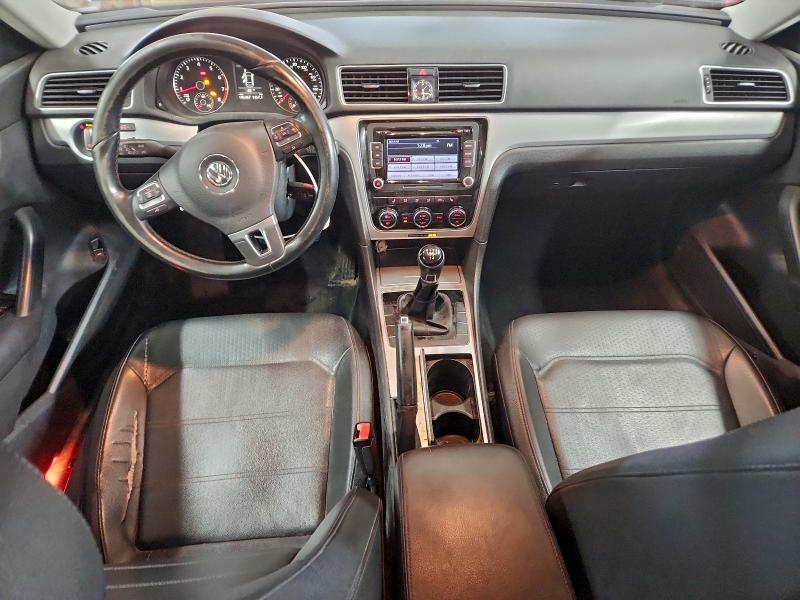 Photo 8 from auction – 2012 VOLKSWAGEN PASSAT SE with VIN 1VWBP7A31CC037662
