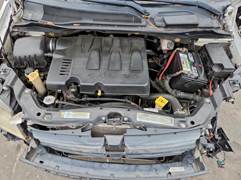 Photo 12 from auction – 2010 DODGE GRAND CARA with VIN 2D4RN5DX2AR174725