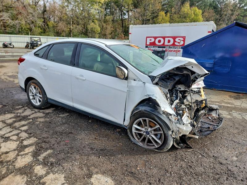 Photo 4 from auction – 2015 FORD FOCUS SE with VIN 1FADP3F24FL321642